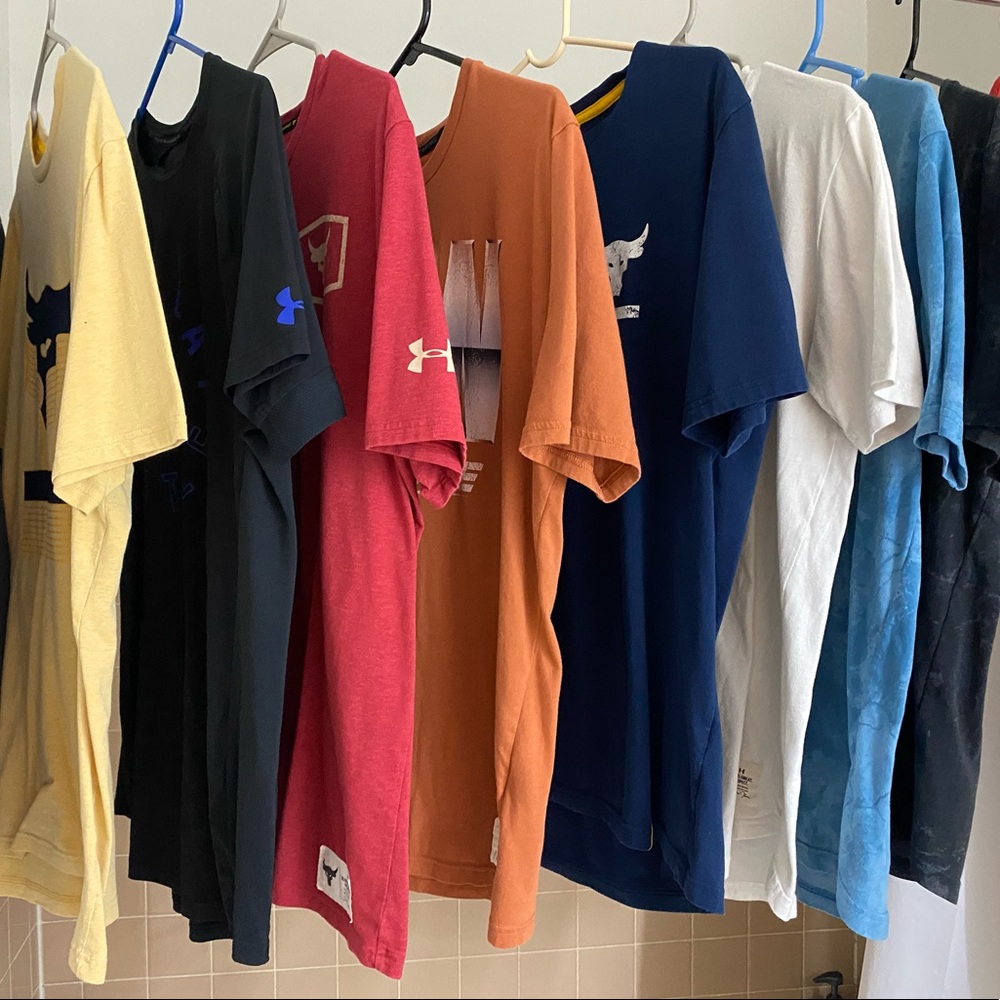 Men’s Large Under Armour Project Rock Shirt Lot